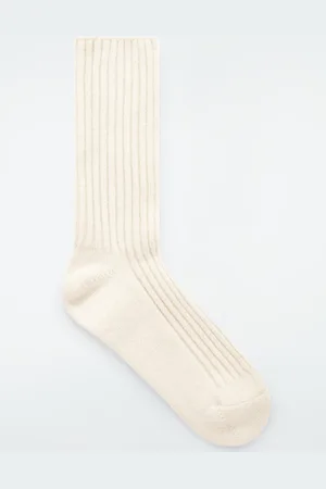 COS Ribbed Cashmere Socks