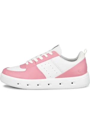 Ecco Street 720 W