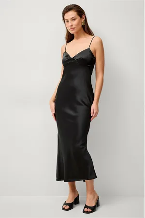 Gina Tricot Maximekko Twisted Strap Midi Dress