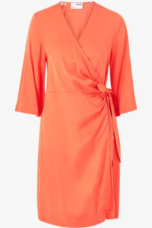 SELECTED Kietaisumekko slfFranziska 3/4 Short Satin Wrap