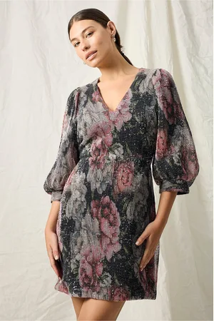 JOELLE Mekko Phoenix