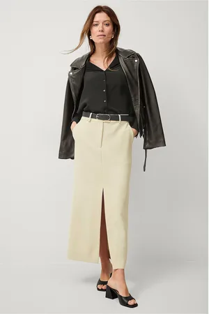 Second Female Hame Fique New Skirt