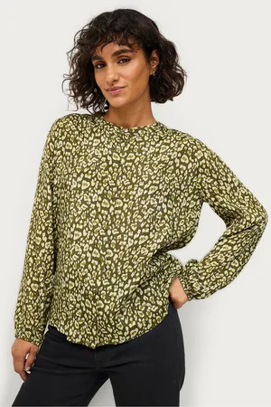 Saint Tropez Pusero AletaSZ Shirt