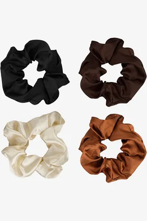 Brushworks Nude Satin Scrunchies 4 Pcs