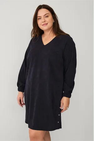 Zizzi Samettimekko vElena L/S Abk Button Dress