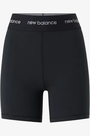 New Balance Urheilushortsit Sleek 5 Inch High Rise Biker Short