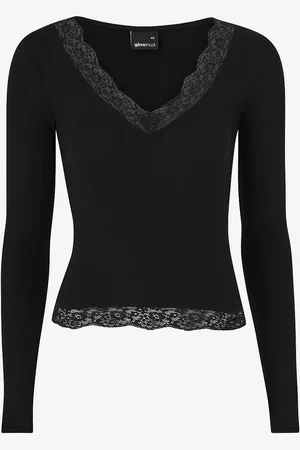 Gina Tricot Toppi Lace Detail