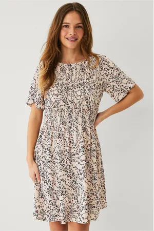Saint Tropez Mekko GislaSZ SS Dress