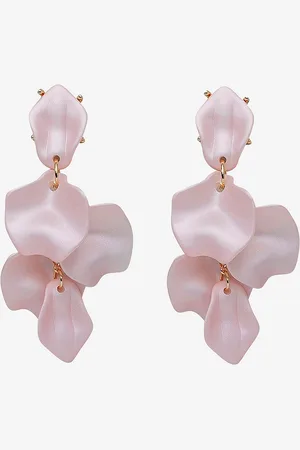 Bow19 Korvakorut Leaf Earrings