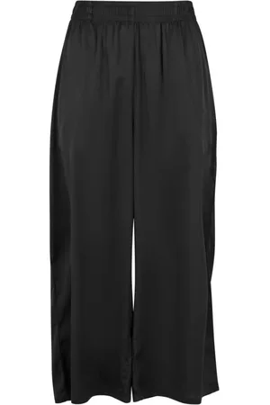 Urban classics Kangashousut - Ladies Satin Wide Leg Culotte - XS- XL - varten Naiset