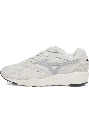 Mizuno Contender Premium Sneakers in , Size UK 6 | END. Clothing