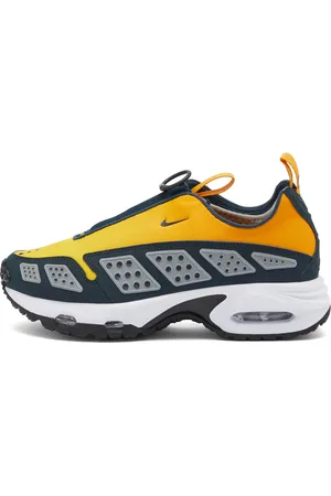 Nike Air Max SNDR W Sneaker in , Size UK 2.5 | END. Clothing