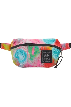 Eastpak X André Saraiva Sommar Waistpack in | END. Clothing