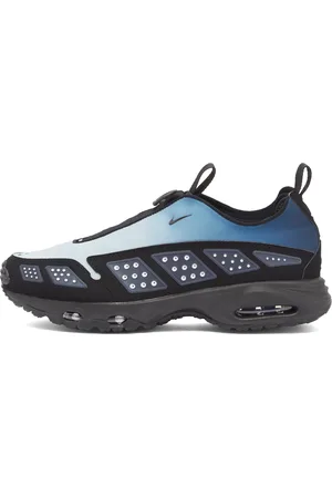 Nike Air Max Sndr Sneaker in , Size UK 10 | END. Clothing