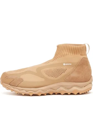 Mizuno X Nonnative Wave Mujin Gore-tex Mid Sneaker in , Size UK 9 | END. Clothing
