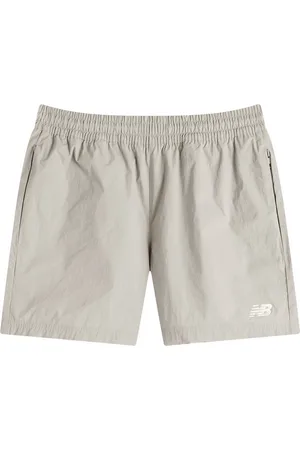 New Balance Athletics Stretch Woven Short 5" in , Size Large | END. Clothing
