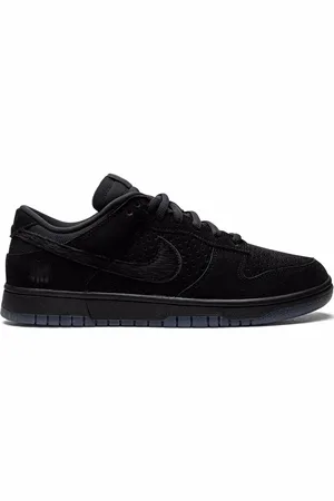 Nike X Undefeated Dunk Low SP " " sneakers
