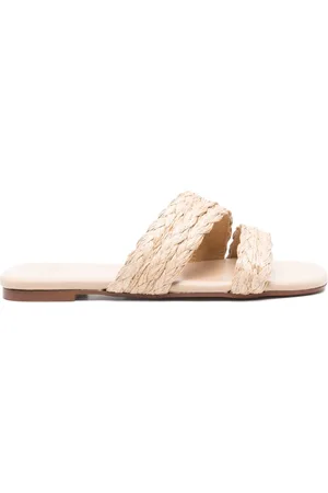 CASTA Paz slides