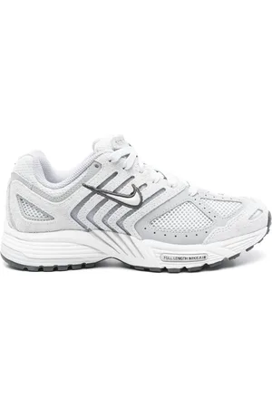 Nike Air Pegasus 2005 sneakers