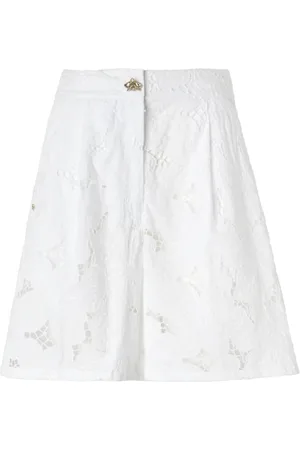 GENNY Floral lace shorts