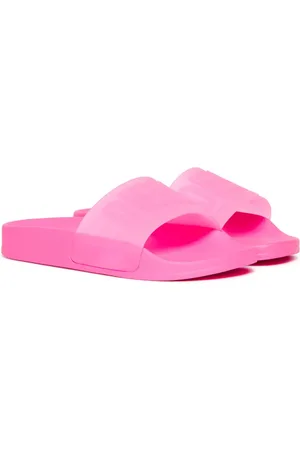 Diesel Mayemi slides