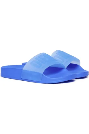 Diesel Mayemi slides