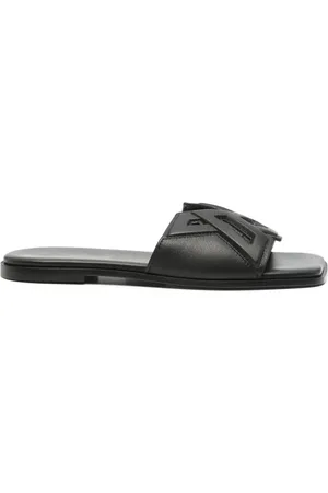 vic matiè Leather flats