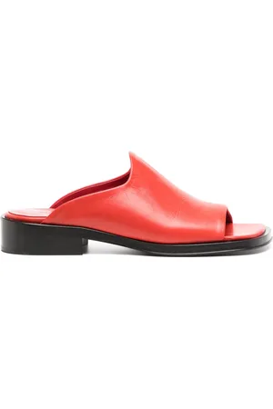 REJINA PYO Flat sandals