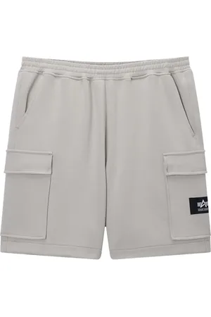 Izzue Logo-appliqu?? cargo shorts