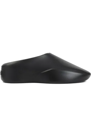 FEAR OF GOD Eva Runner slippers