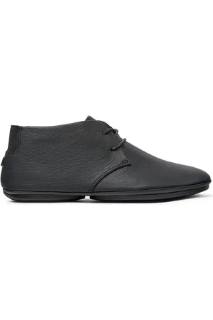 Camper Nina asymmetric-toe leather boots