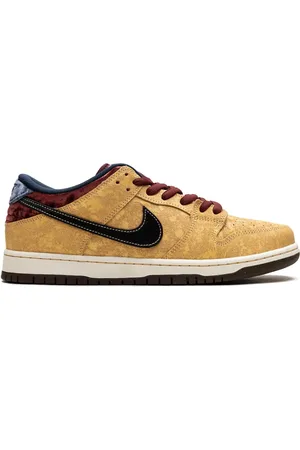 Nike SB Dunk "City Of Cinema" sneakers