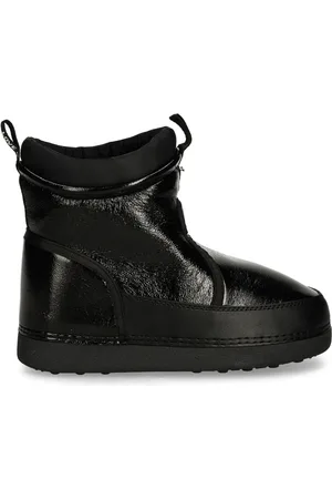 Moschino Logo-print boots