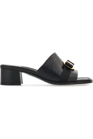 Salvatore Ferragamo New Vara 40mm mules