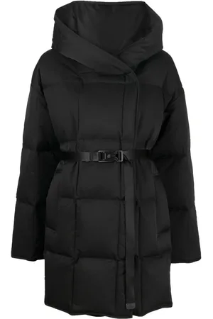 GOEN.J Hooded quilted-shell down coat