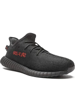 adidas Yeezy Boost 350 V2 "Bred" sneakers