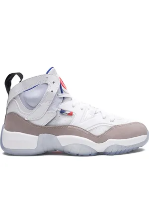 Jordan X PSG Jumpman Two Trey sneakers