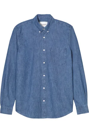 Closed Button-up shirt