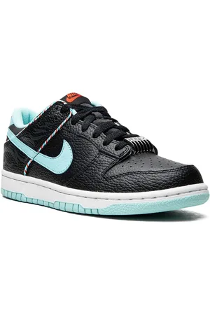 Nike Dunk Low SE "Barbershop" sneakers
