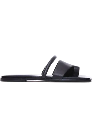 vic matiè Leather sandals