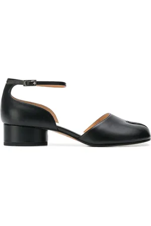 Maison Margiela Tabi decollete Mary Jane pumps