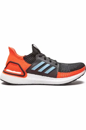 adidas Ultraboost 19 sneakers