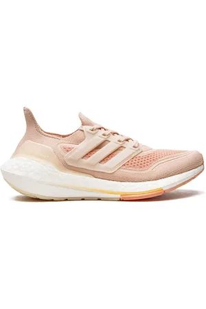 adidas Ultraboost 21 low-top sneakers