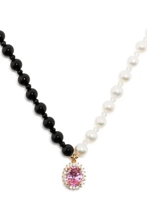 A Sinner in Pearls Crystal-pendant pearl necklace