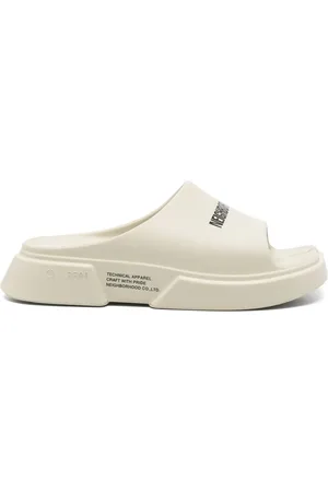 NEIGHBORHOOD X Paes logo-print slides