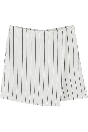 DKNY Striped shorts