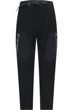 and wander Shell trousers