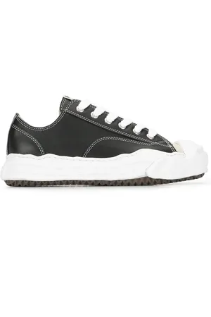 Maison Mihara Yasuhiro Low-top lace-up sneakers