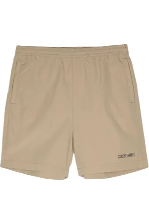 Izzue Logo patch shorts