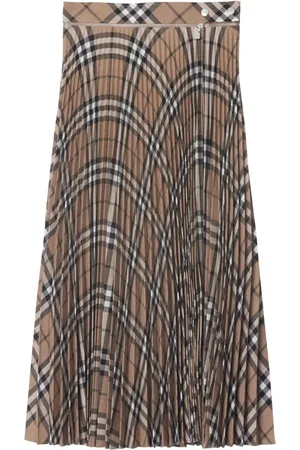 Burberry Pleated check skirt
